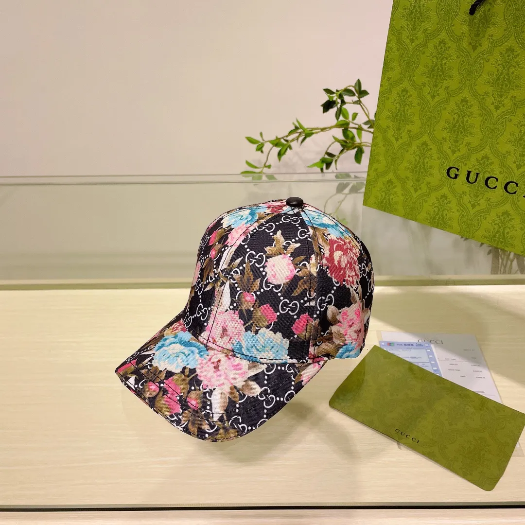 P54💰GUCCI baseball cap, new product from the official website, baseball cap, original quality, hot arrival 🔥🎩 The craftsmanship is very exquisite, high-end and classy! Low-key luxury, easy to carry! Running volume!