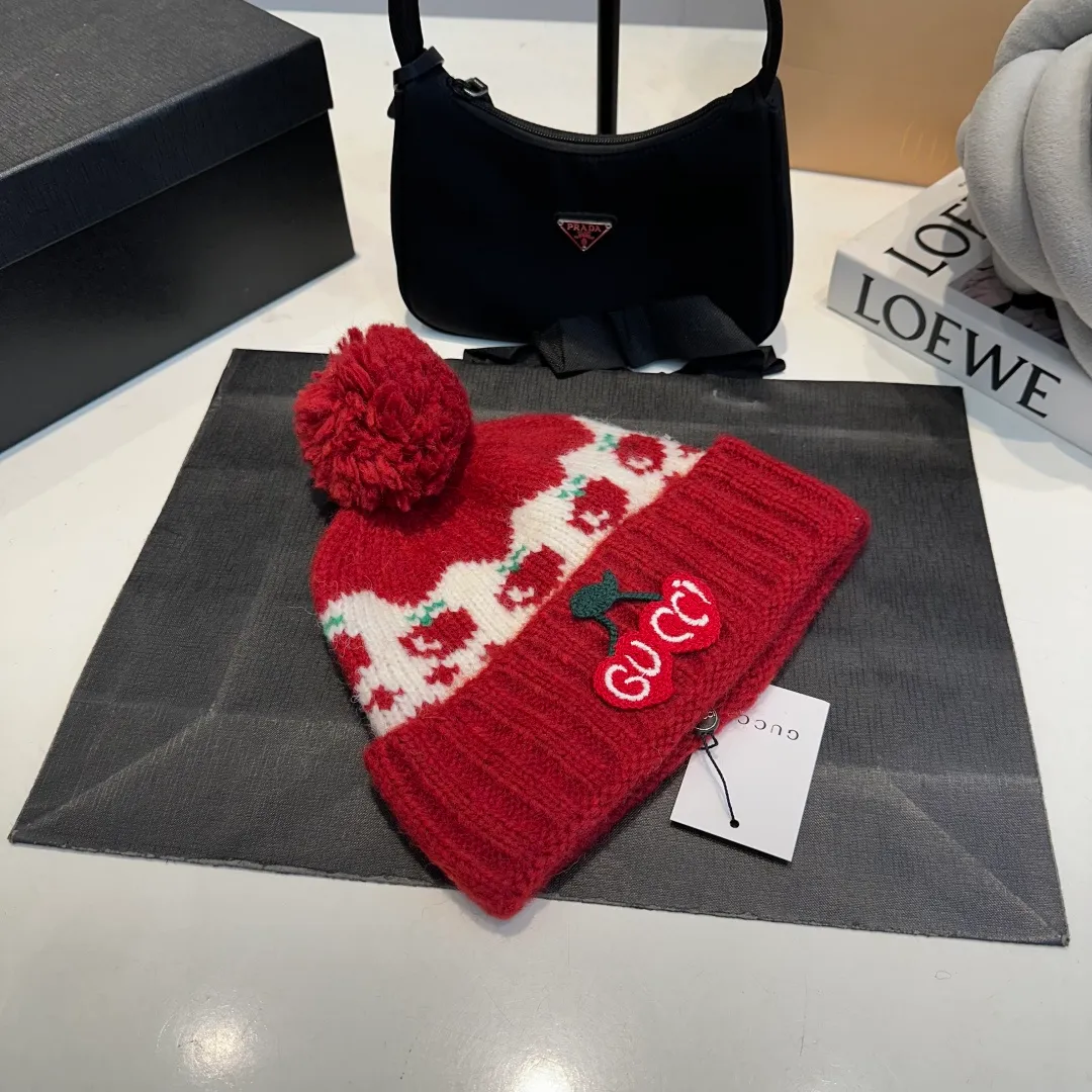 P60 Gucci knitted beanie, unisex