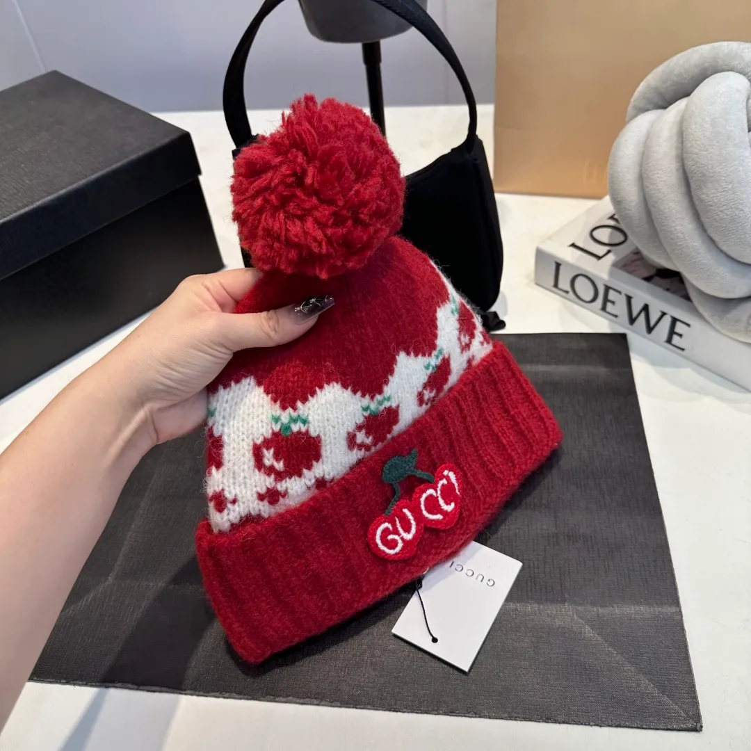 P60 Gucci knitted beanie, unisex