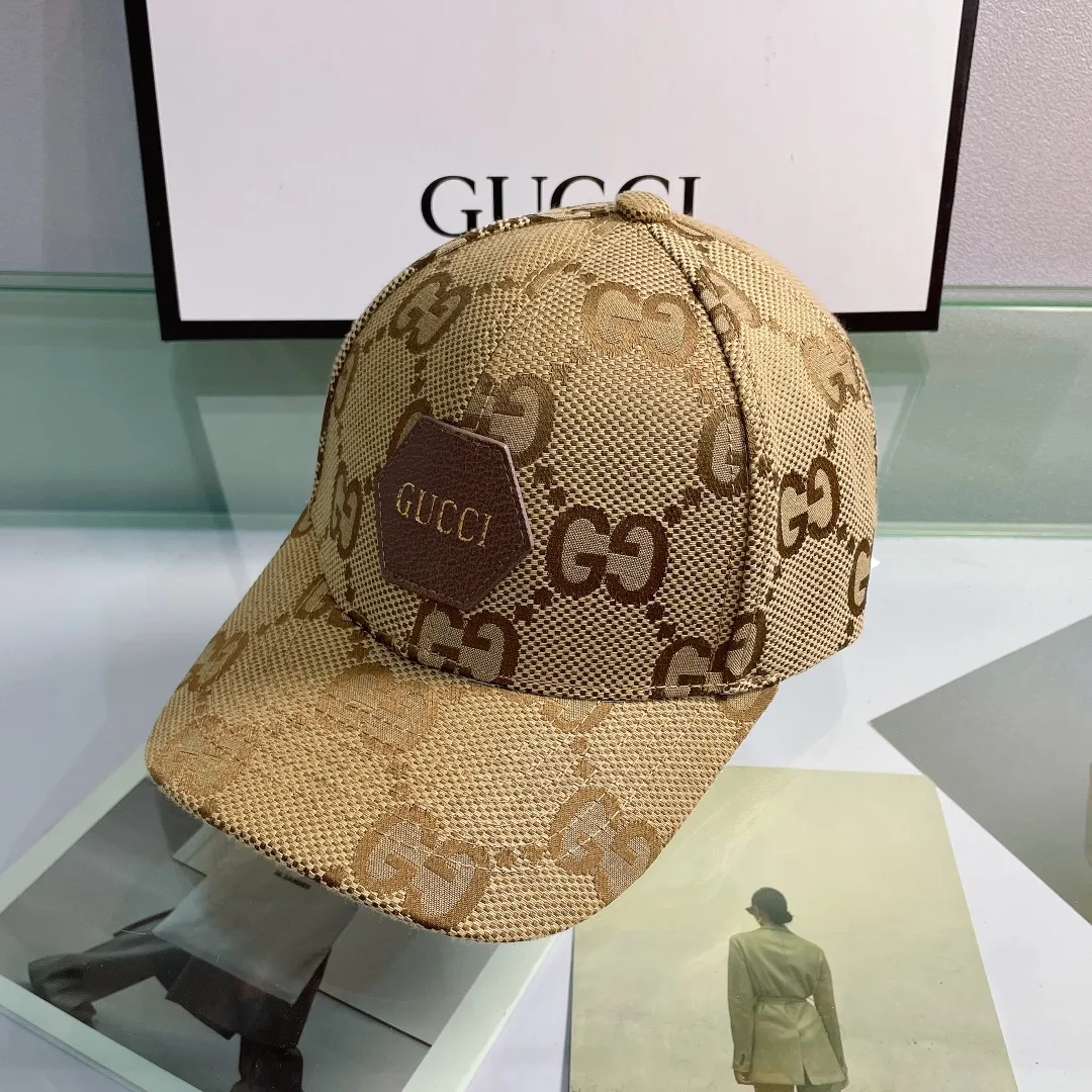 P70 Gucci (Gucci) classic quotation original baseball cap, 1:1 mold customization, original canvas fabric + first-layer cowhide, popular purchase agent, versatile style for men and women, great quality! The basic head circumference is 56cm, and the patch is adjustable.