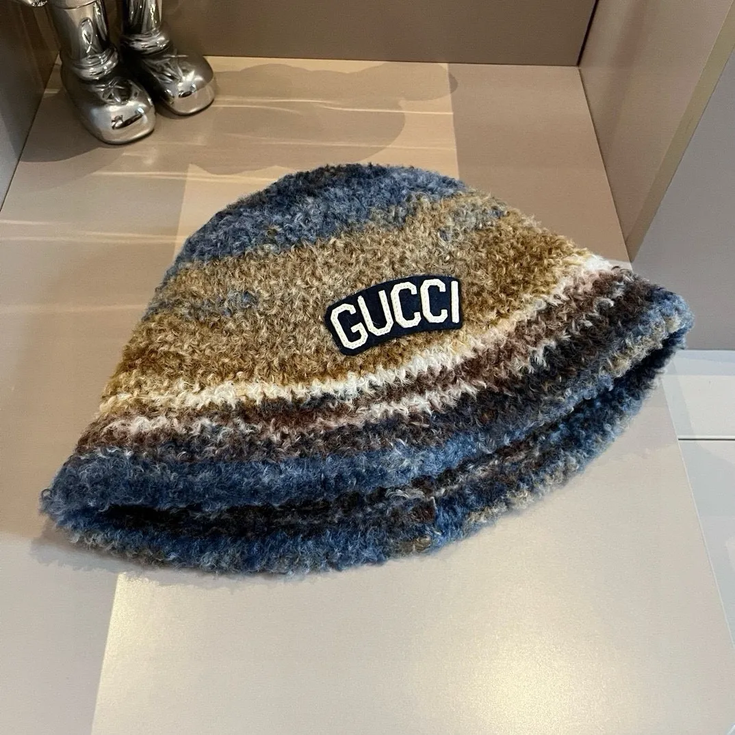 💰90¥ Gucci new lamb wool bucket hat, head circumference 57vm