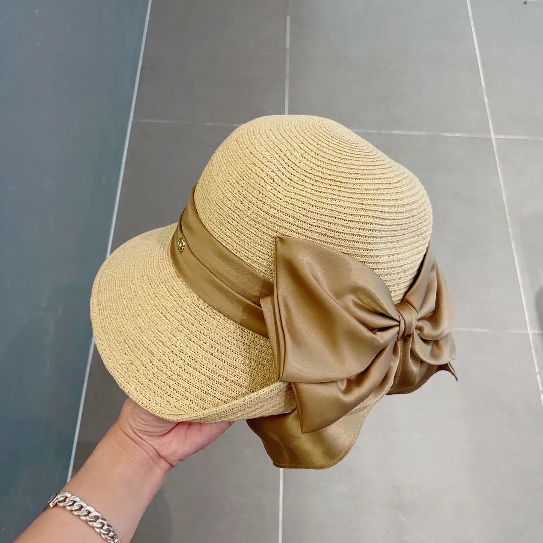 💰140¥ Gucci straw hat, ladylike sun hat, satin bow ribbon, head circumference 57cm