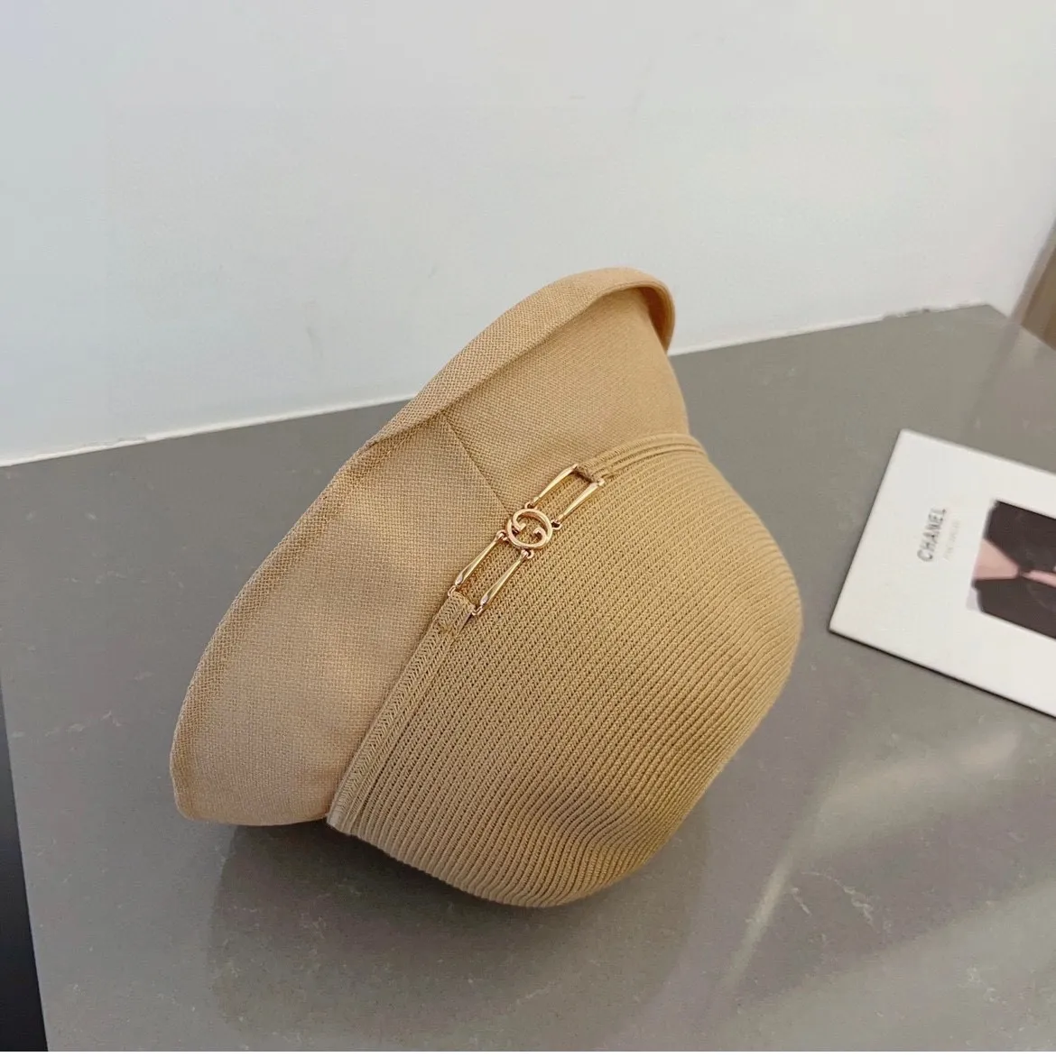 💰90¥ Gucci straw hat, horseshoe buckle curled top hat, foldable, head circumference 57cm
