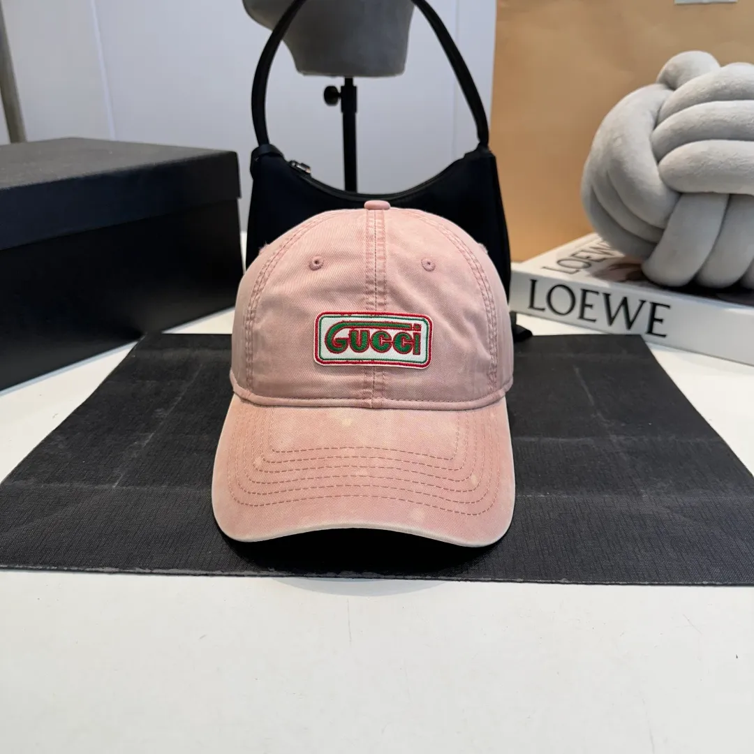 P60 Gucci new original baseball cap, exquisite and pure, stylish and stylish, cool and fashionable, great quality