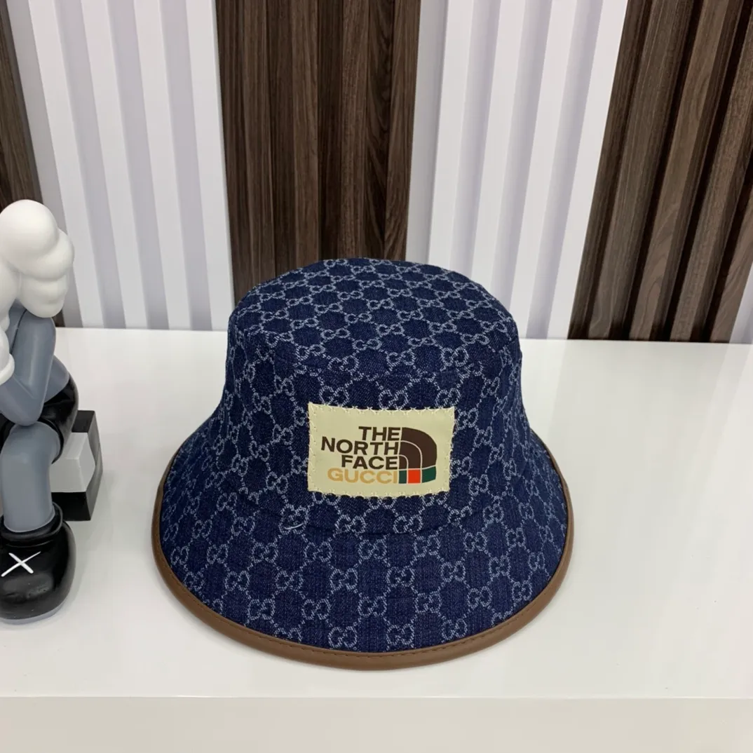 🉐70 Gucci bucket hat co-branded with the North ♥️GUCCI bucket hat🧢New product from the official website, baseball cap, original quality is coming soon 🔥🎩 The craftsmanship is very exquisite, high-end and classy! Low-key luxury, easy to carry! Running volume!