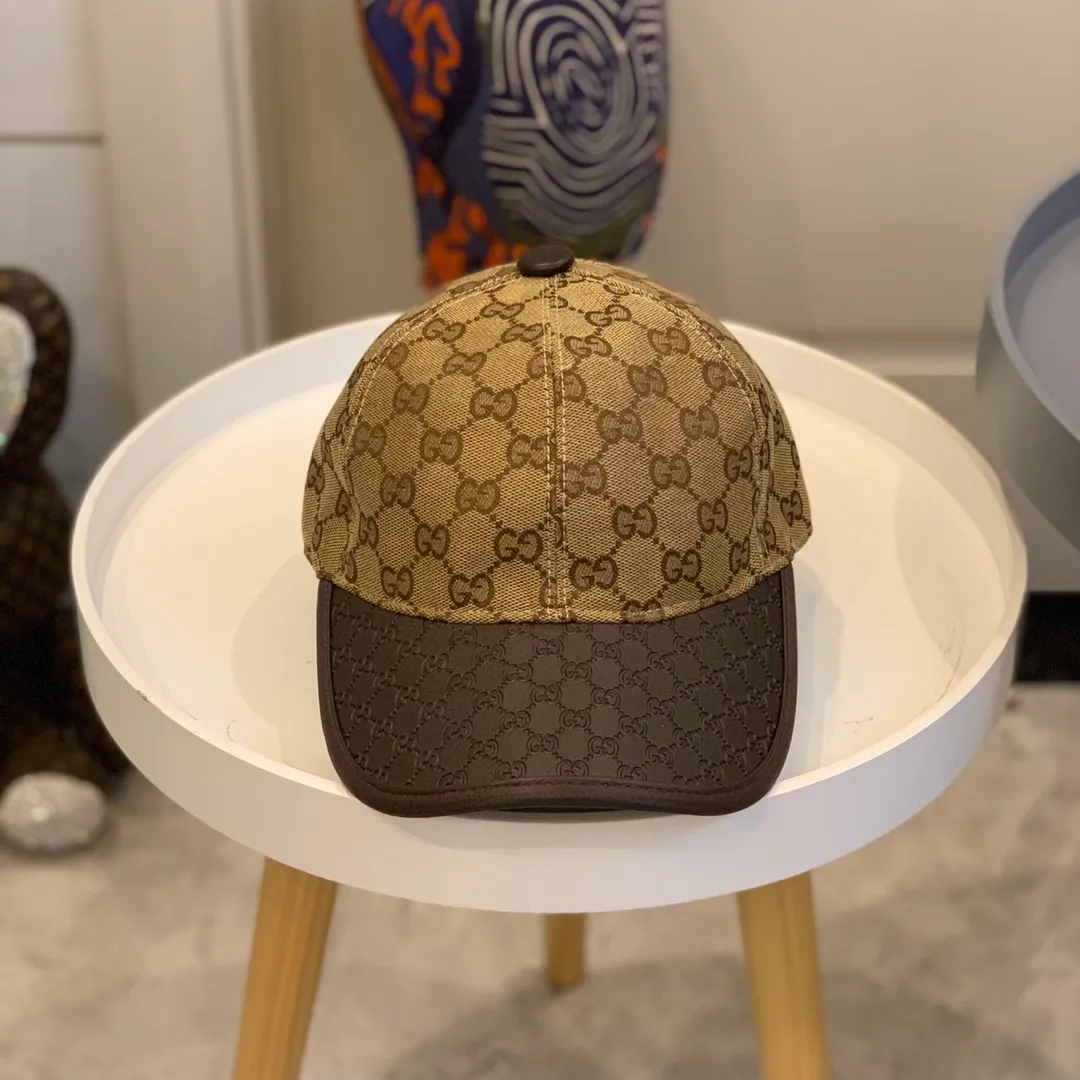 P110 Gucci (Gucci) new original baseball cap, 1:1 mold customization, heavy embroidery, details comparable to counters, original canvas + first-layer cowhide, excellent quality! The first choice for handsome men and beautiful women, fashionable and versatile. Basic head circumference 56, adjustable patch