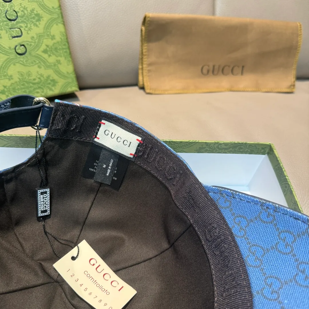 p90., Gucci Gucci’s new original baseball cap, limited edition for the Year of the Snake, crazy snake double G jacquard, 1:1 mold opening and customization at the counter, perfect anti-pattern, original canvas fabric, light and breathable! Basic head circumference 56cm, adjustable.