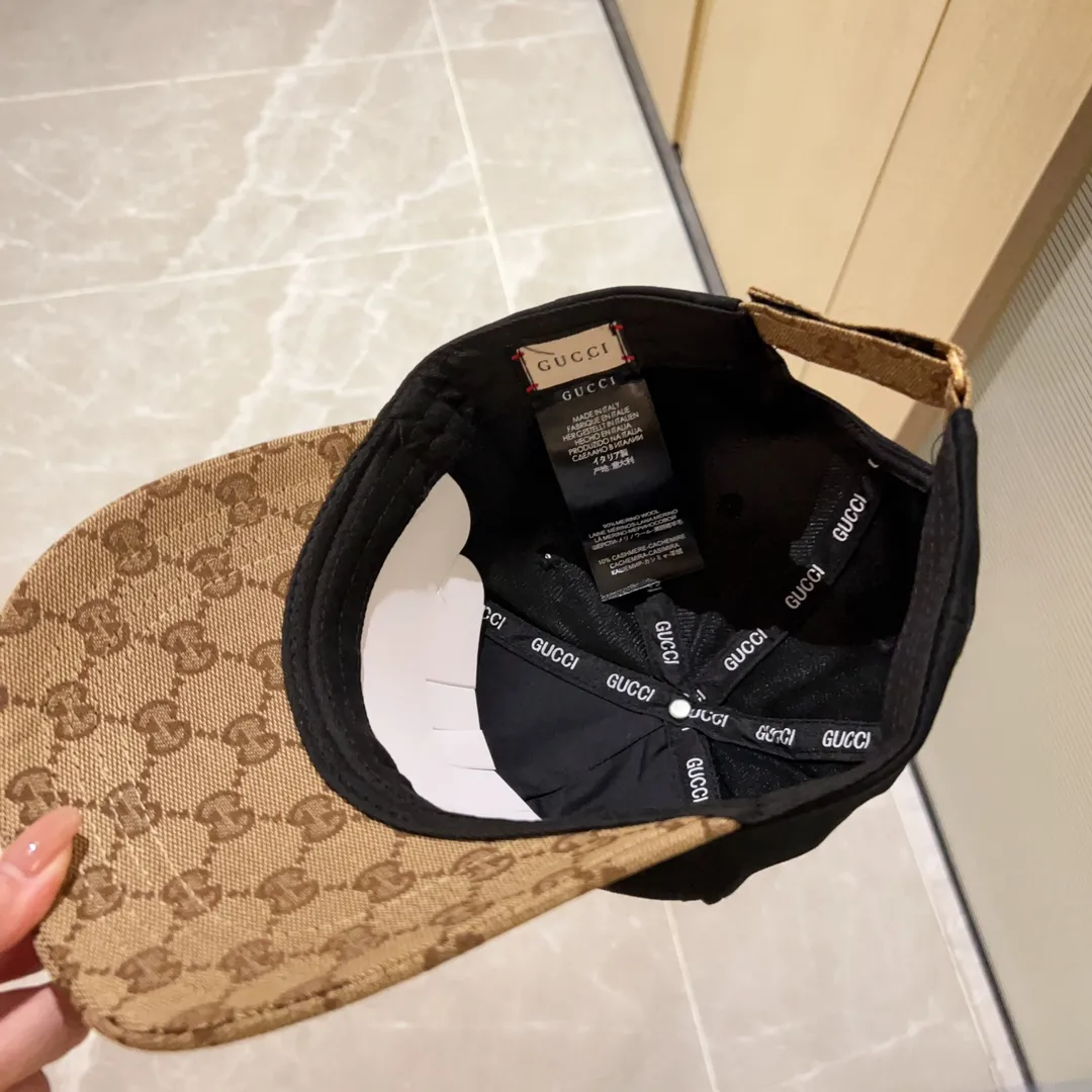 Special price P56💛 Comes with dust bag [GUCCI] 2023 new embroidered simple baseball cap, new model shipped, big brand model is super easy to match, hurry up and get it!
