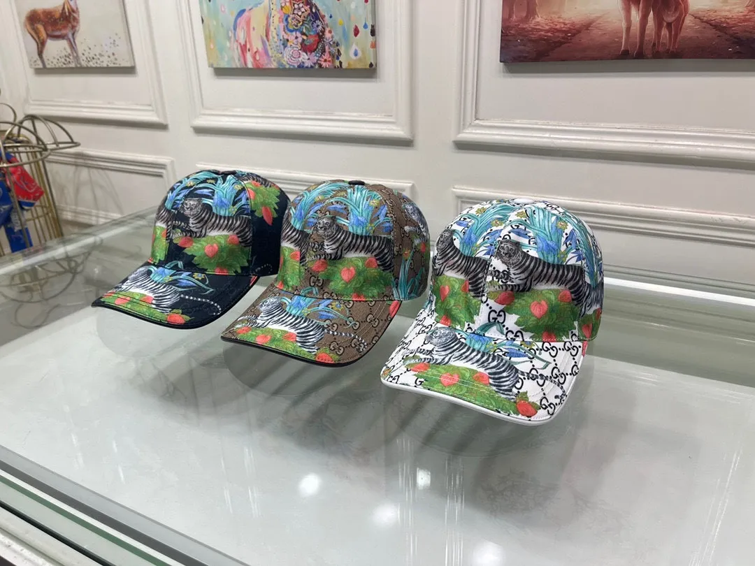 🉐90, Gucci (Gucci) new original baseball cap, Jungle Tiger, 1:1 mold opening and customization at the counter, original canvas fabric + first layer of cowhide, pure cotton lining, light and breathable! The quality is great, the basic head circumference is 56cm, and the patch is adjustable.