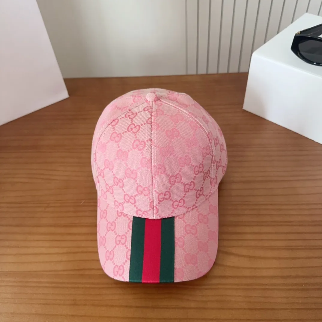 💰56 GUCCI simple baseball cap, very trendy! Casual and sports style, classic production, super easy to match!