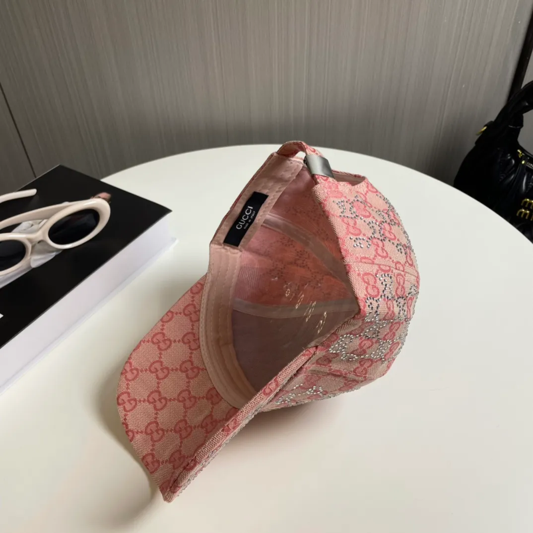 P90 🧢High version shipped from Gucci official website, full diamond logo baseball cap, very classic, popular retro beauty, usable in all seasons, a must-have when going out, very flattering