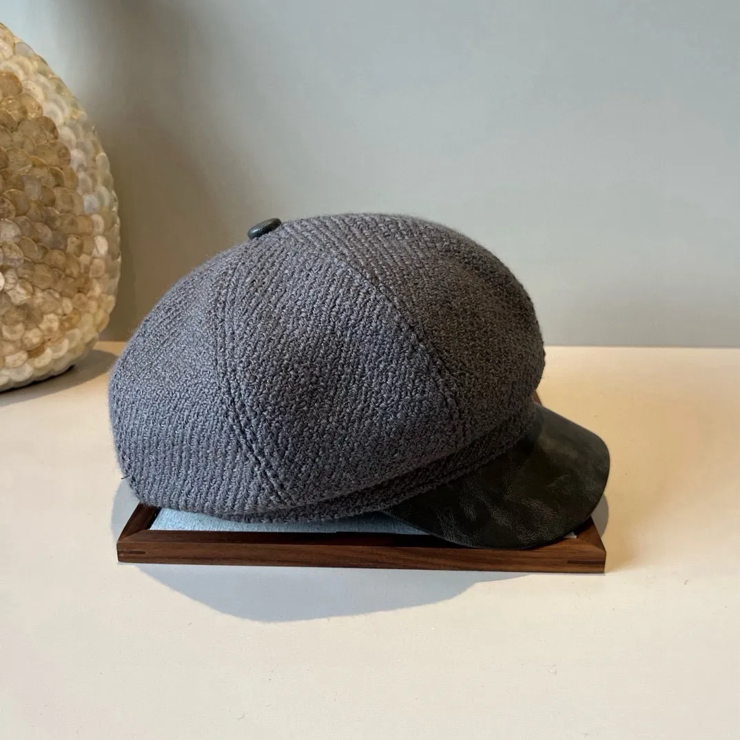 💰100¥ Gucci new duck bill painter hat, head circumference 57cm