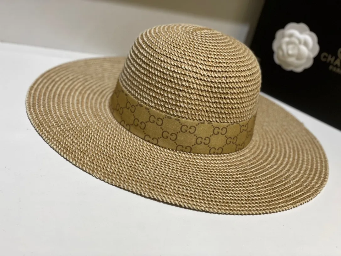 Gucci large brimmed hat