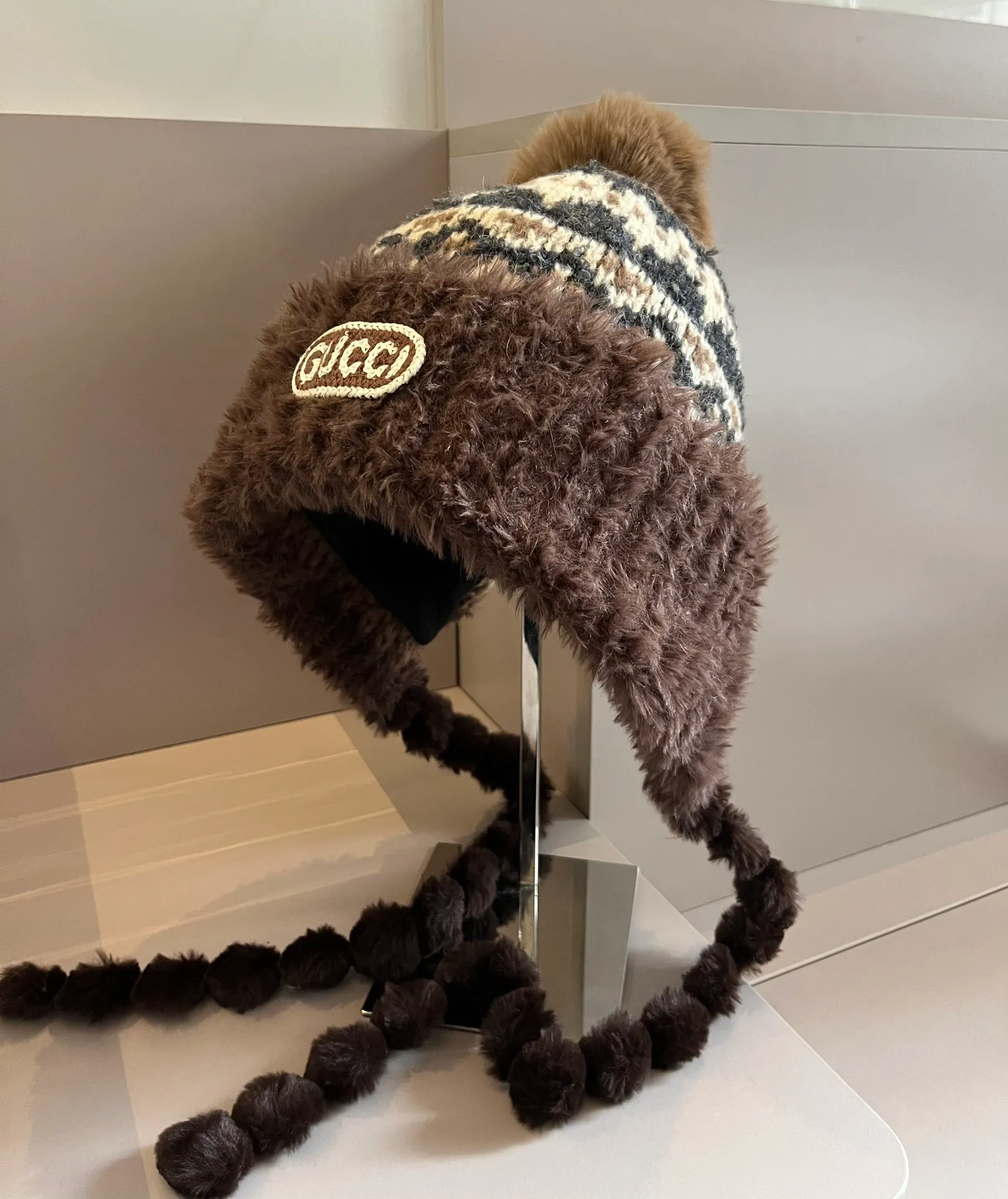 💰110¥ Gucci new knitted ear hat, head circumference 57cm