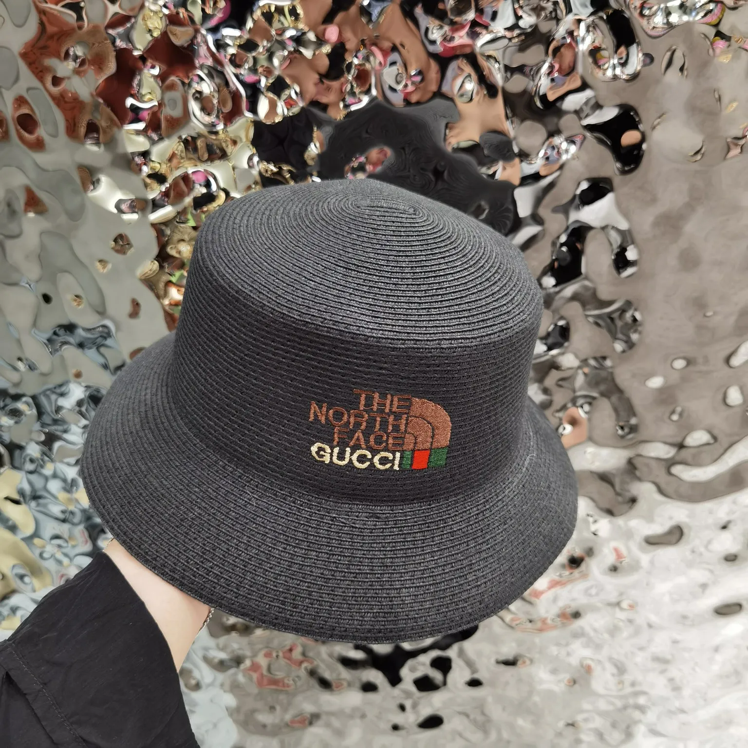 p90 gucci co-branded north counter new imported pp straw hat, high quality, beautiful and versatile hat style, cool and sweet, all in one place!