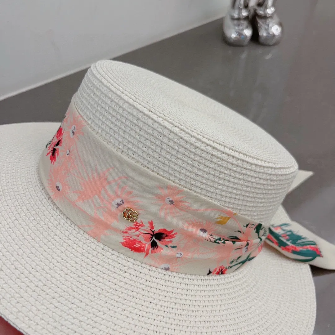 💰110¥ Gucci flat top hat, simple top hat, black and white, head circumference 57cm