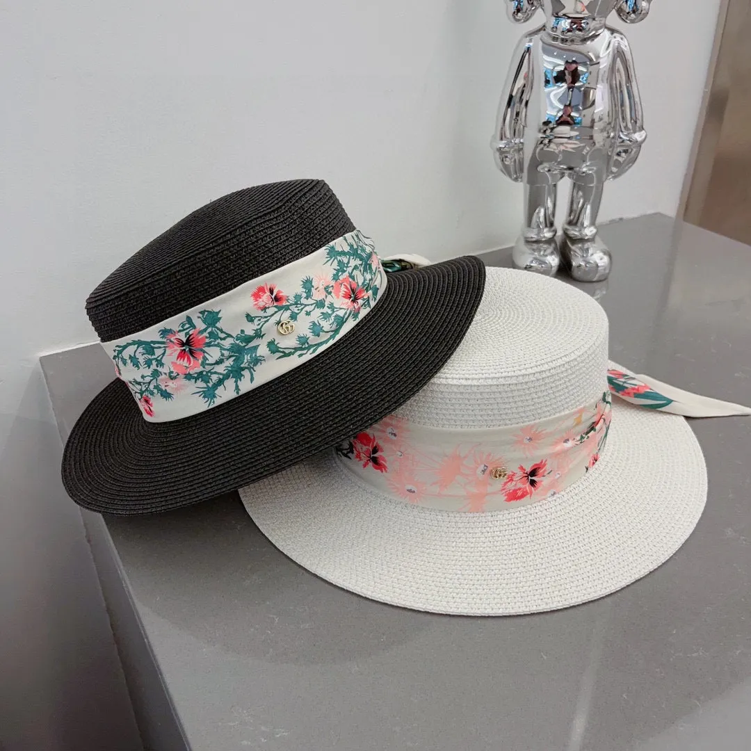 💰110¥ Gucci flat top hat, simple top hat, black and white, head circumference 57cm