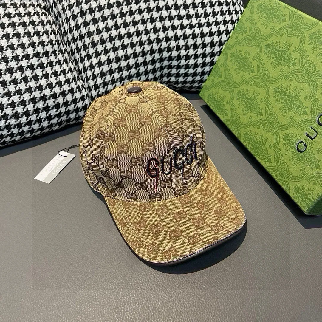 Batch 90, Gucci (Gucci) new original baseball cap, artistic word embroidery, 1:1 mold customization, heavy embroidery, details comparable to counters, original canvas + first-layer cowhide, pure cotton lining, great quality! The first choice for handsome men and beautiful women, fashionable and versatile. Basic head circumference 56, adjustable patch