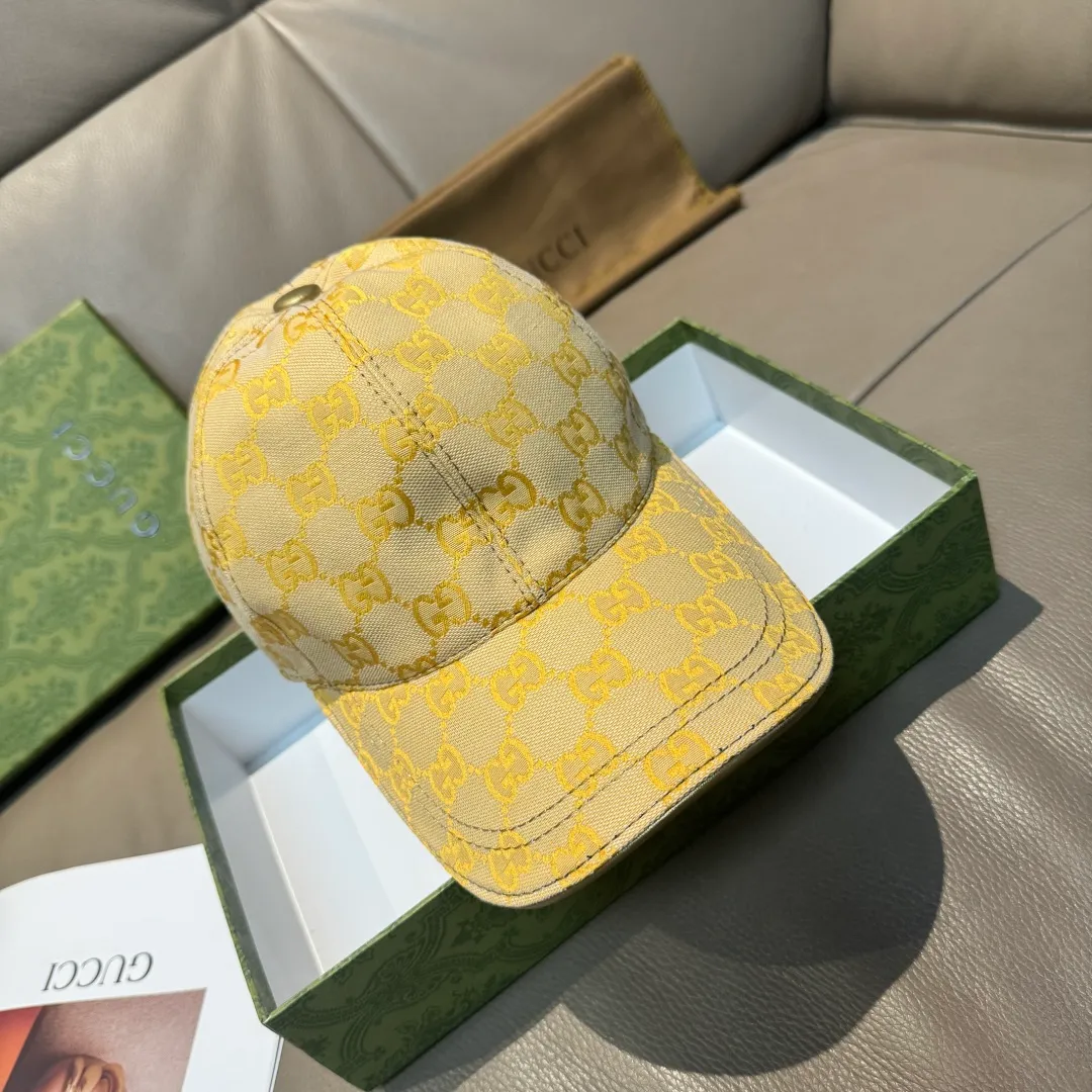 p90 A classic for thousands of years! The popular Morandi color series is now available!   , Gucci (Gucci) classic original baseball cap 😍😍 1:1 mold opening and customization at the counter, the highest version, original canvas fabric + first layer of cowhide, light and breathable! Photographed in real life, suitable for men and women in all seasons, basic head circumference 56cm, adjustable patches.