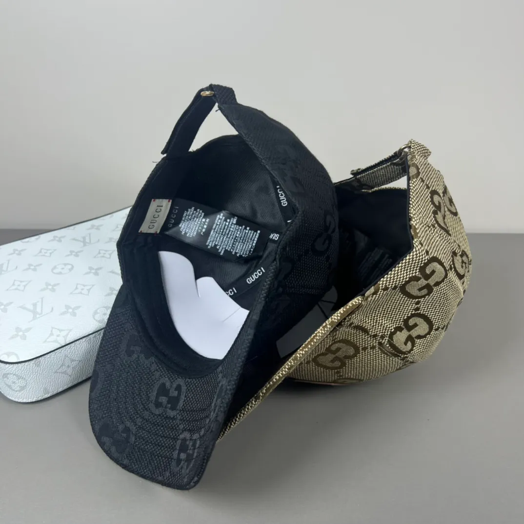 P46💰Gucci Baseball Cap♥️GUCCI🧢Official website new product, baseball cap, original quality, hot arrival 🔥🎩 The craftsmanship is very exquisite, high-end and classy! Low-key luxury, easy to carry! Running volume!