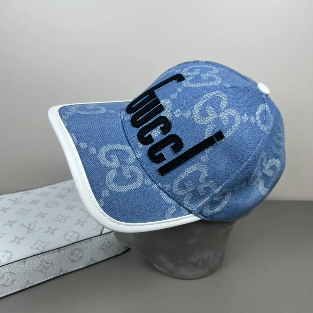 P50💰Gucci Baseball Cap♥️GUCCI🧢Official website new product, baseball cap, original quality, hot arrival 🔥🎩 The craftsmanship is very exquisite, high-end and classy! Low-key luxury, easy to carry! Running volume!