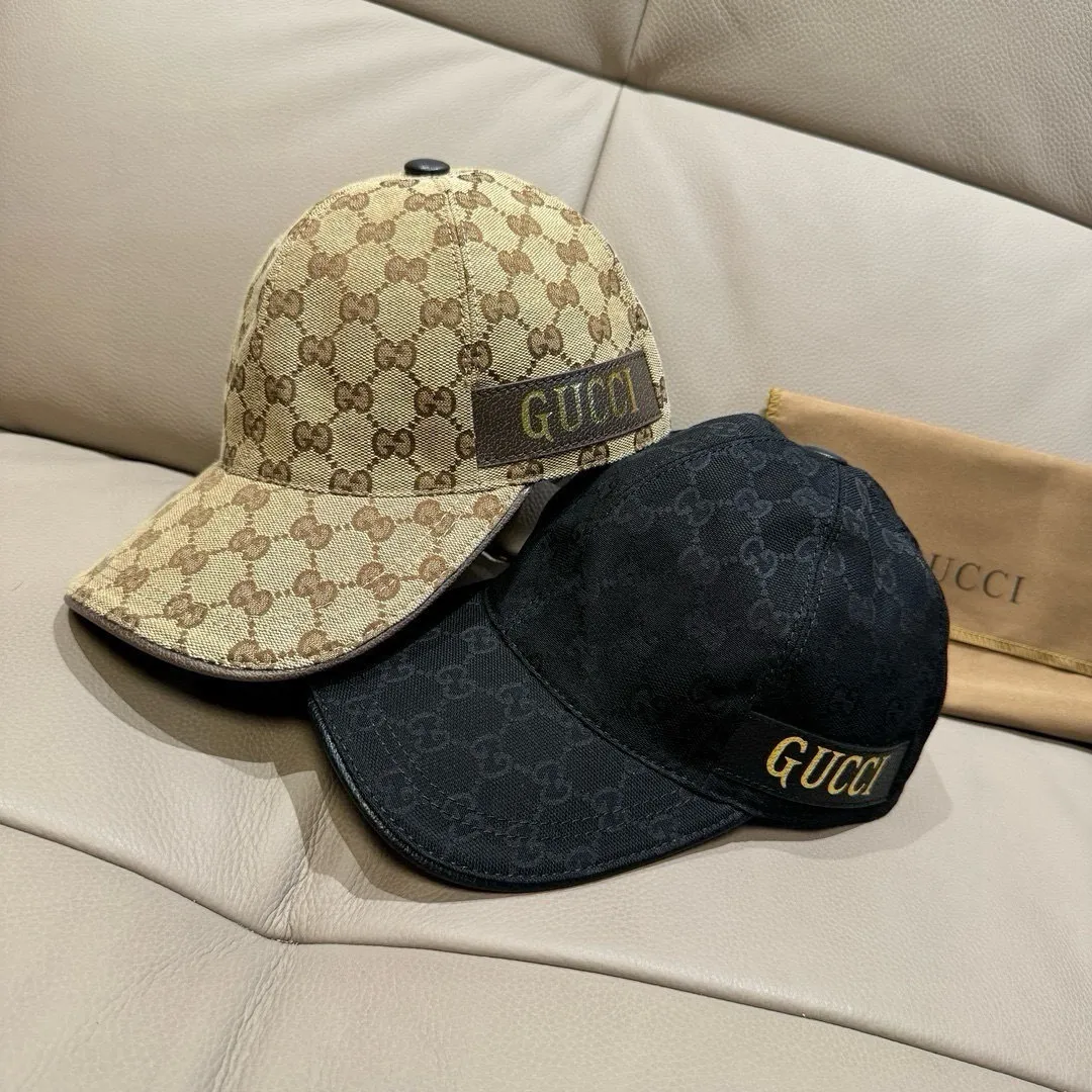 P90 new model has arrived! ., Gucci (Gucci) new original baseball cap, hot stamping webbing, the latest model at the counter, 1:1 custom mold opening, genuine mold opening, original canvas fabric + first layer of cowhide, original quality! The quality is great, the basic head circumference is 56cm, and the patch is adjustable.