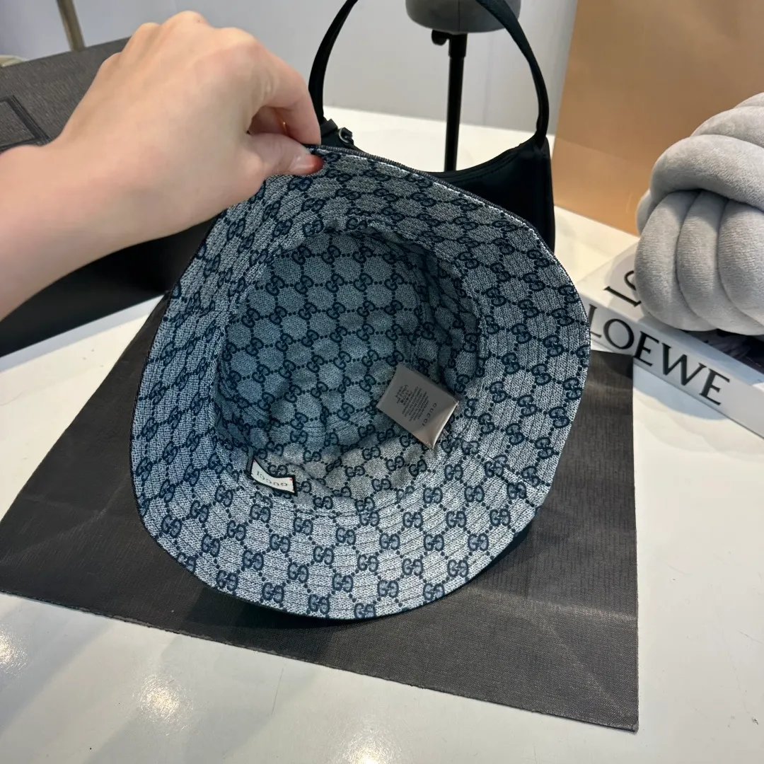 P80 GUCCI Gucci 2025 counter new washed denim fisherman hat, very trendy! Casual and sports style, classic production, super easy to match!