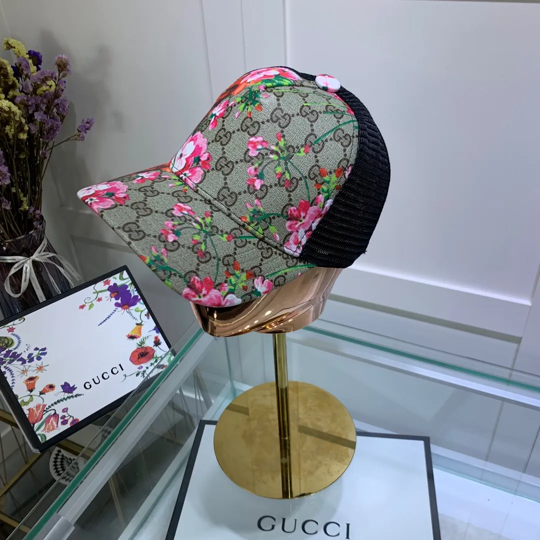 p70, purchasing agent version [smile] synchronized with the official website, made of GUCCI high-end materials, original hats from French luxury goods counters [love] We welcome all kinds of comparisons, the best quality, not low-end goods, you can compare by yourself, the version purchased at the counter is customized one by one, and the purchasing agent source.
