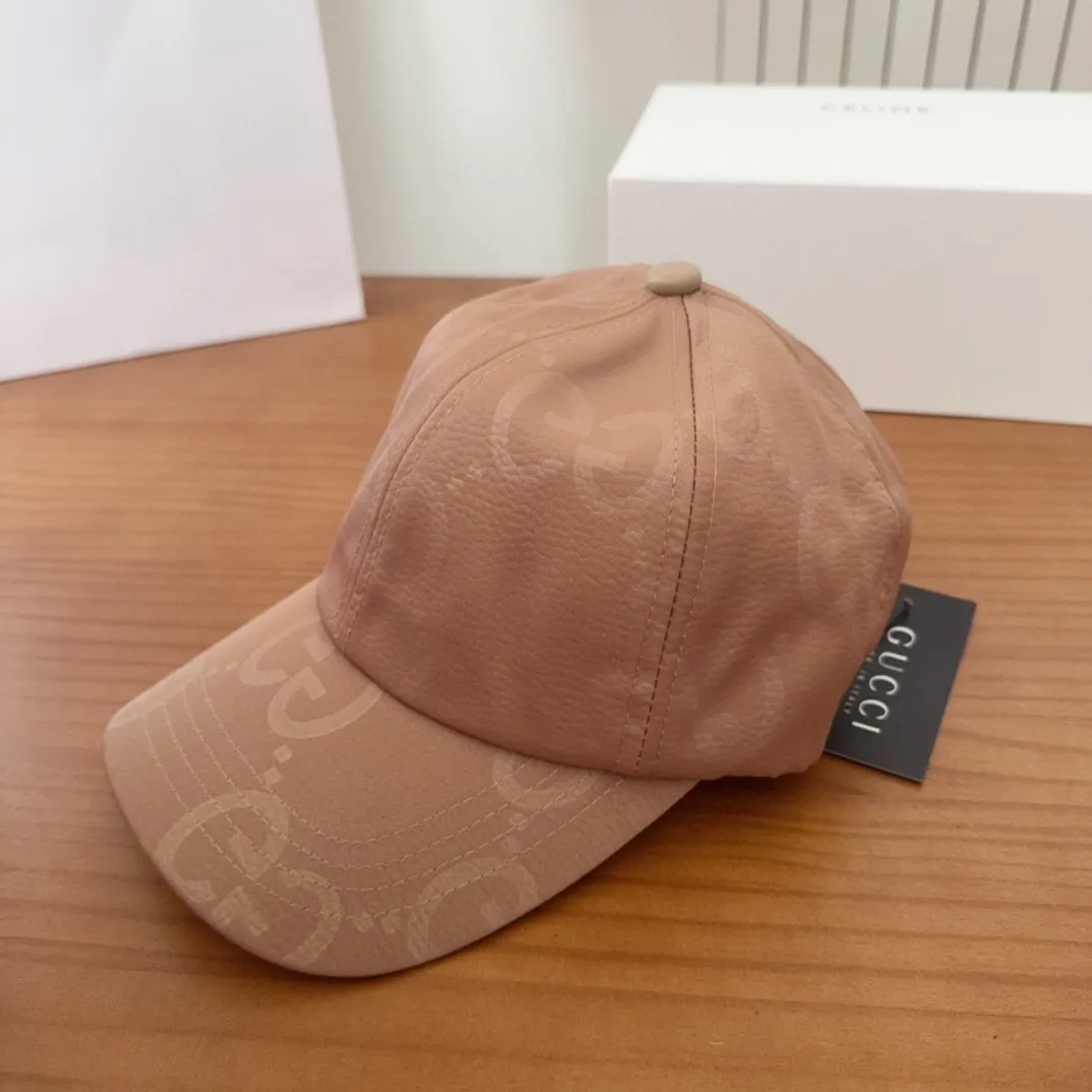 💰56 GUCCI Baseball Cap👒 The craftsmanship is very exquisite, high-end and classy! Low-key luxury, easy to carry!