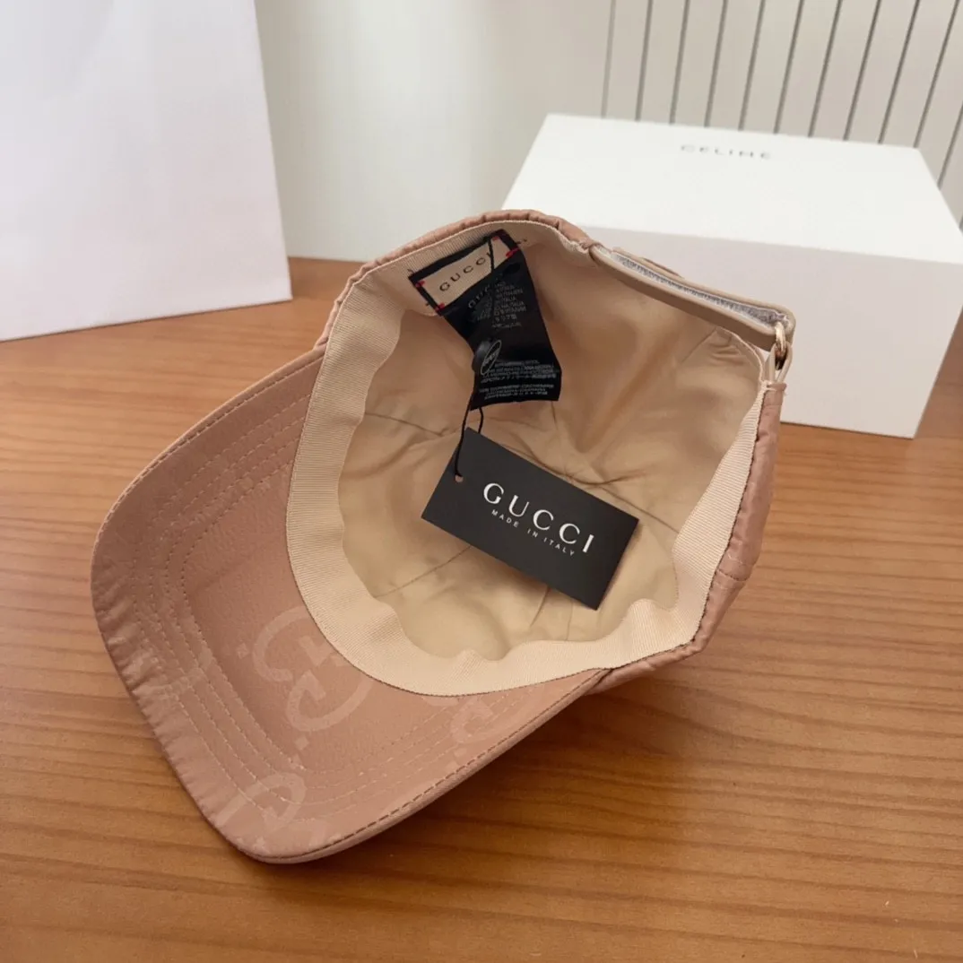 💰56 GUCCI Baseball Cap👒 The craftsmanship is very exquisite, high-end and classy! Low-key luxury, easy to carry!