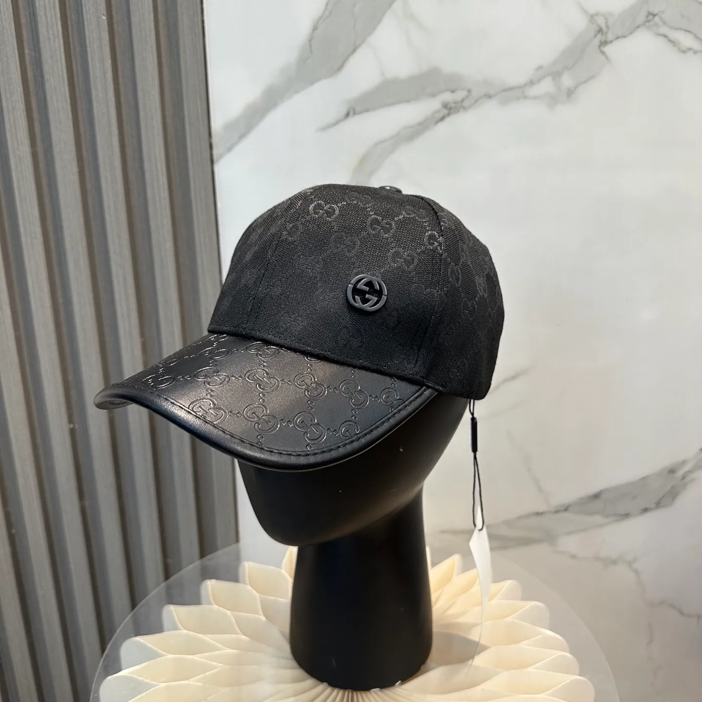 P60🧢[GUCCI] High-end original replica all-steel hardware, fine workmanship❤️Japanese and Korean fashion trends❤️❤️❤️The original quality of baseball caps is coming🧢Exquisite craftsmanship🔥🔥🔥High-end atmosphere! Easy to carry! 🔥🔥🔥