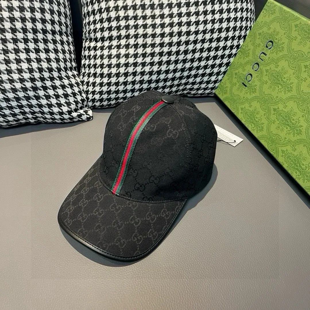 p90., Gucci (Gucci) classic original baseball cap, vertical small webbing, 1:1 mold customization, original canvas + first-layer cowhide, genuine leather edging, handsome and fashionable, popular purchasing agency, versatile style for men and women, great quality! The basic head circumference is 56cm, and the patch is adjustable.