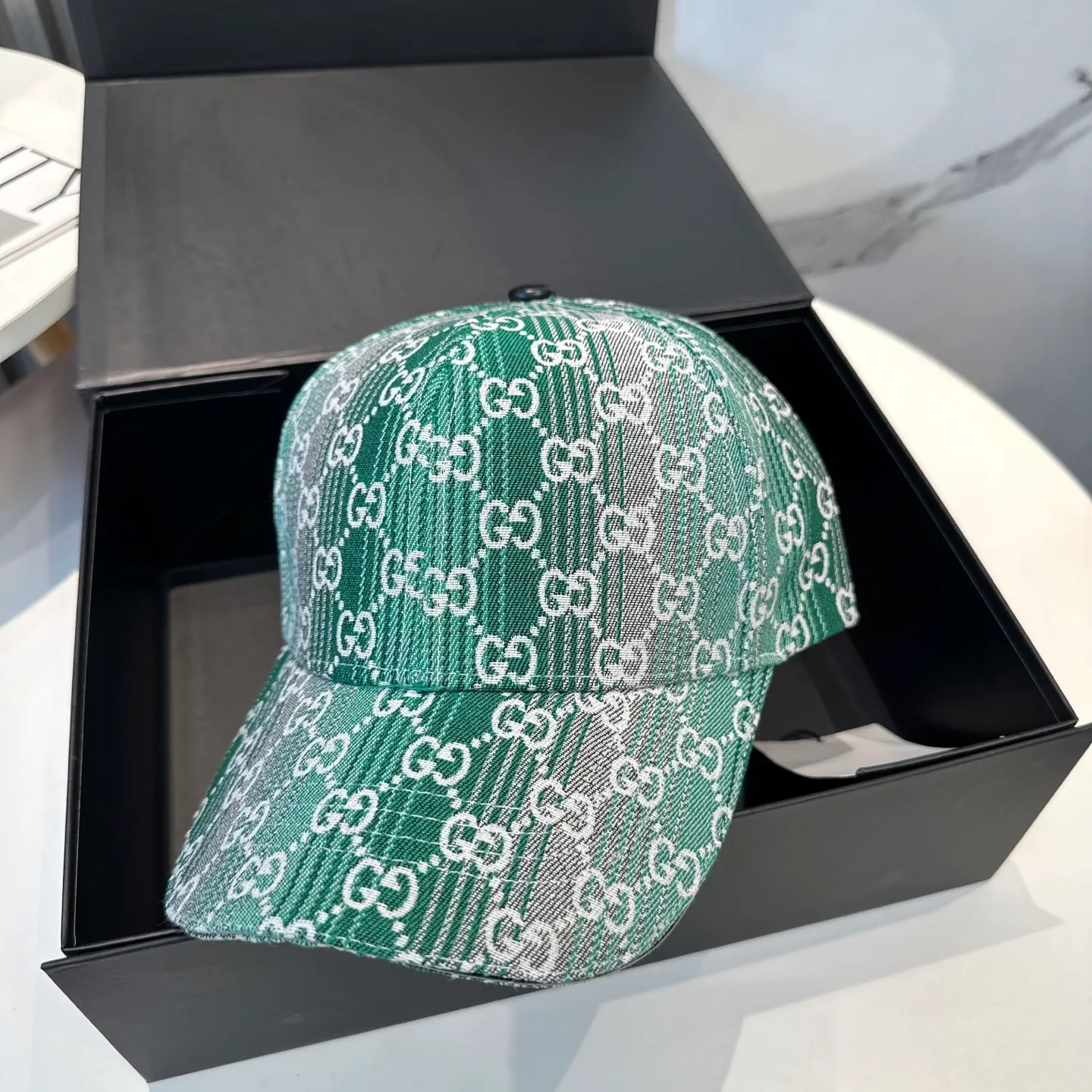 P60 GUCCI Gucci 2025 counter new jacquard baseball cap 🧢 very trendy! Casual and sports style, classic production, super easy to match! Look small
