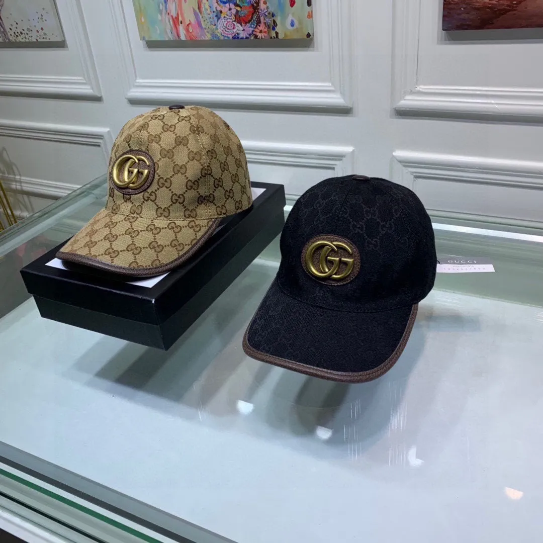 🉐100 Comes with a packaging bag, Gucci's new original baseball cap, metal double G, the latest model at the counter, 1:1 custom molding, genuine molding hardware, original canvas fabric + first-layer cowhide, original factory quality! The quality is great, the basic head circumference is 56cm, and the patch is adjustable.