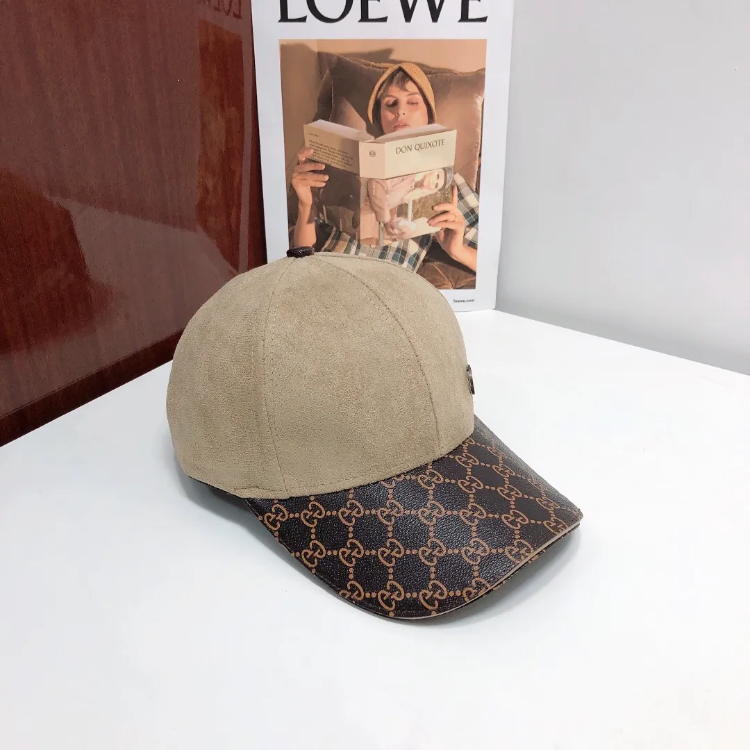 💰60 Gucci (Gucci) new original baseball cap, the latest model, original canvas + first-layer cowhide, original quality! The quality is great, the basic head circumference is 56cm, and the patch is adjustable.