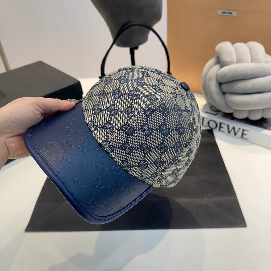 P60 GUCCI Gucci Baseball Cap👒Official website new product Gucci🧢original quality is very popular. The craftsmanship is very exquisite, high-end and classy! Low-key luxury, easy to carry! Running volume