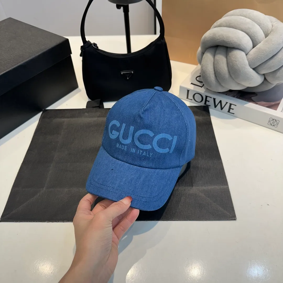 P80 GUCCI 2025 new washed denim baseball cap at the counter, very trendy! Casual and sports style, classic production, super easy to match!