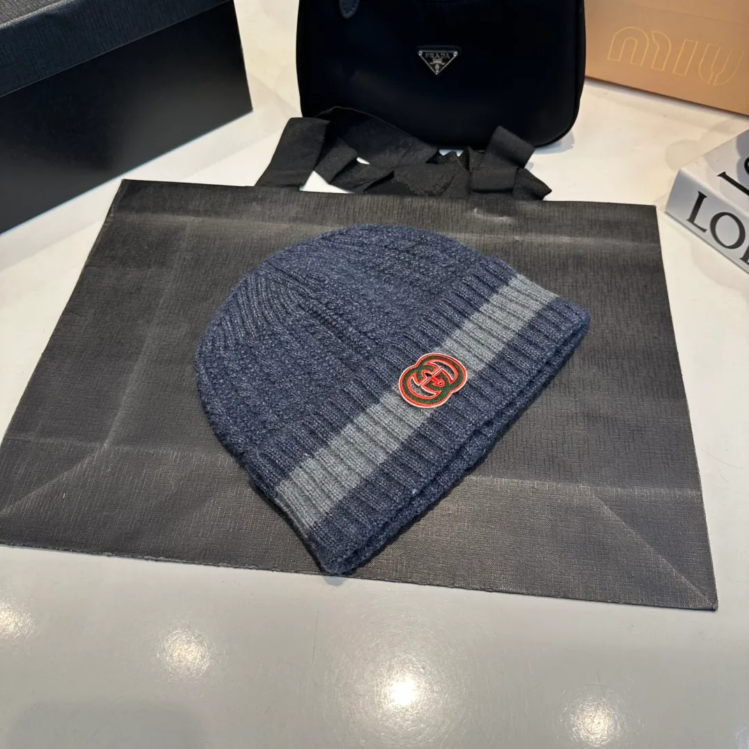 P50 Gucci new knitted cold hat