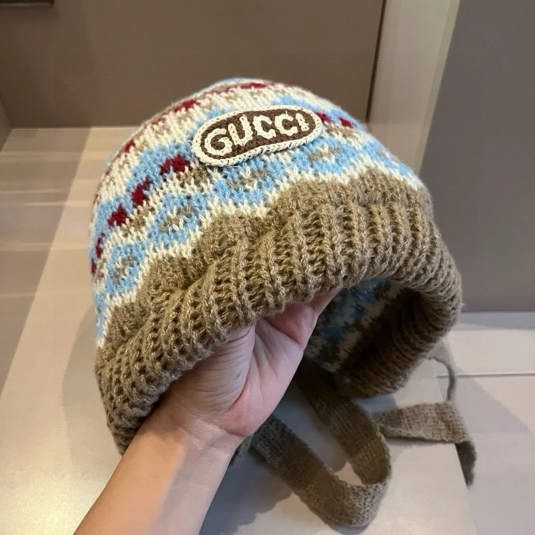 💰90¥ Gucci new knitted cold hat ear protection hat