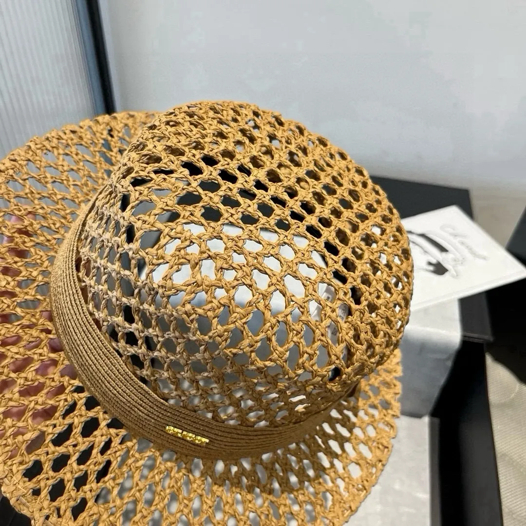 💰150¥ Gucci flat top hat, hollow sun hat, small top hat, head circumference 57cm