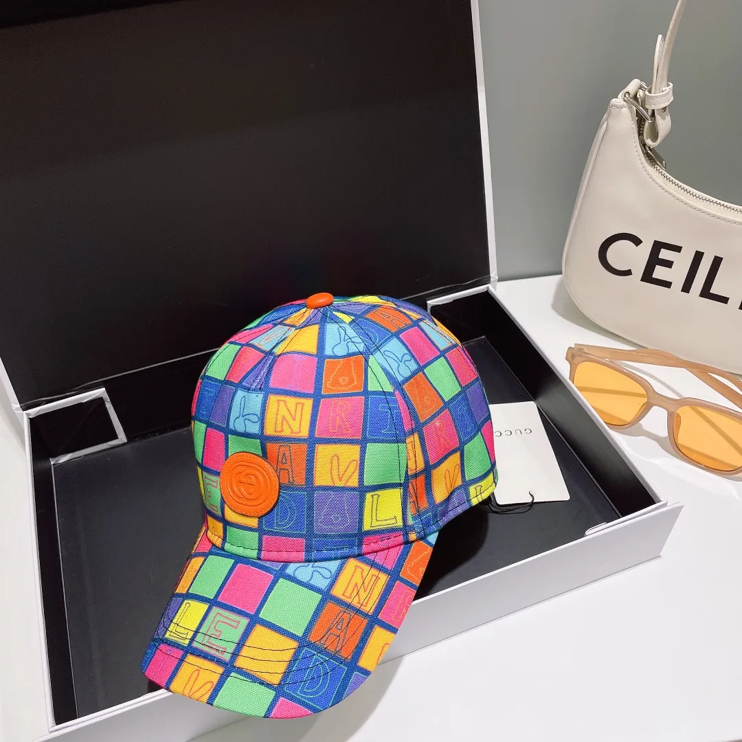 P66💰GUCCI Baseball Cap, new product from the official website, baseball cap, original quality, very popular 🔥🎩 The craftsmanship is very exquisite, high-end and classy! Low-key luxury, easy to carry! Running volume!