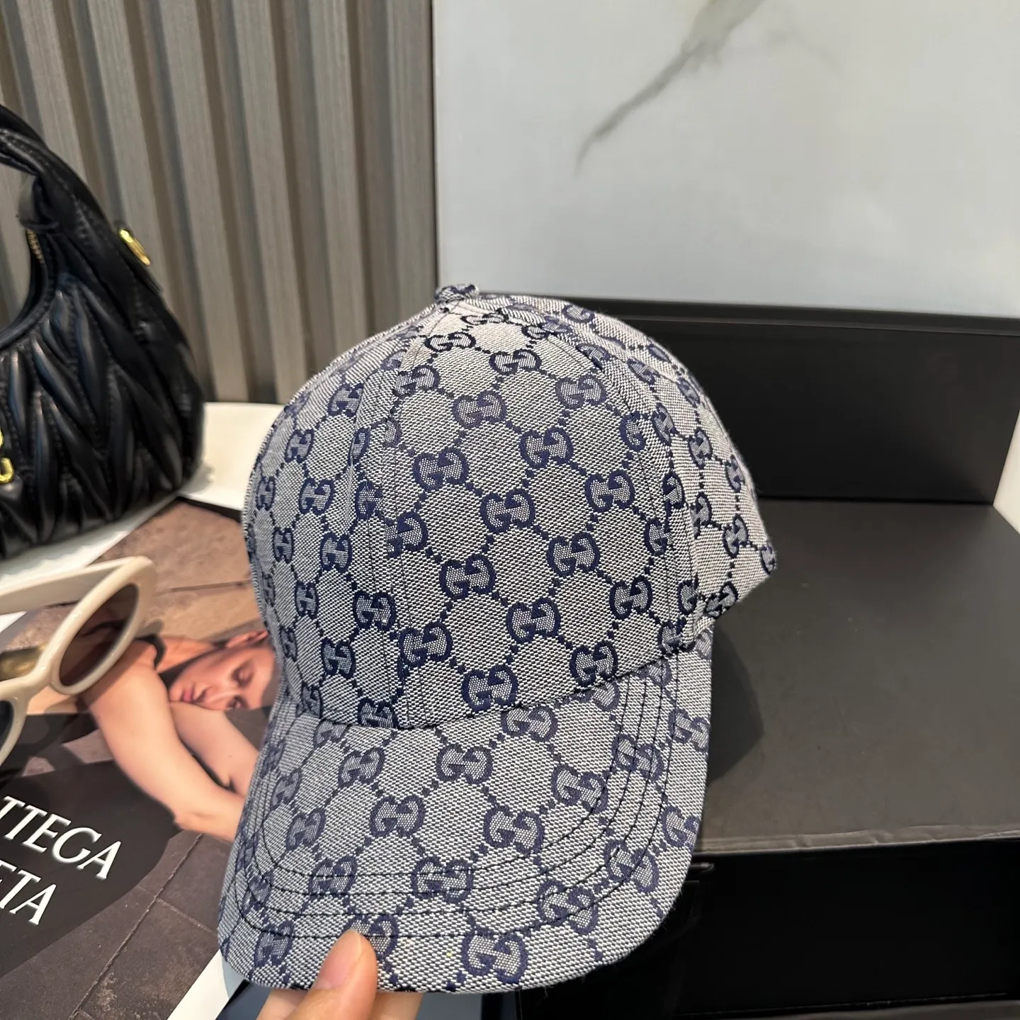 P60💰Gucci Baseball Cap♥️GUCCI🧢Official new product, baseball cap, original quality, hot arrival 🔥🎩 The craftsmanship is very exquisite, high-end and classy! Low-key luxury, easy to carry! Running volume!