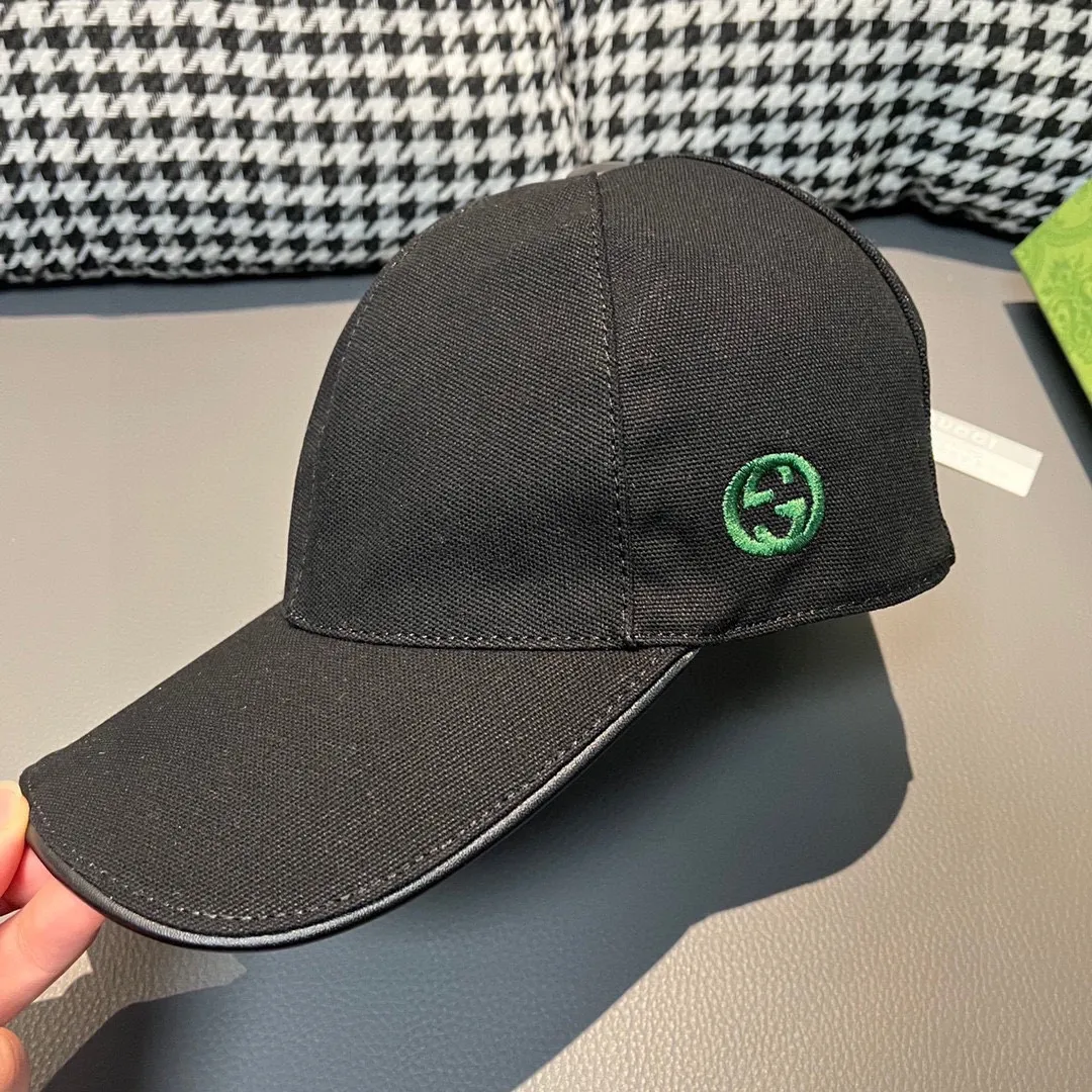 🉐️90 hot new models are back in stock!          , Gucci (Gucci) latest original baseball cap, double G small embroidery, 1:1 mold opening and customization at the counter, sales at the counter 1600+, purchasing the best-selling model🥰🥰original canvas fabric + original customized elastic webbing, pure cotton lining, light, breathable, fashionable and versatile, excellent quality, shipped in black and white!