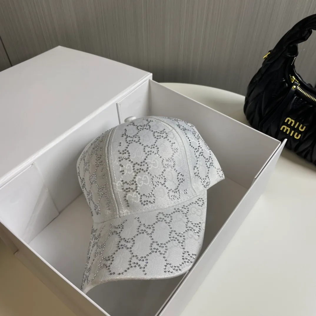 P90 🧢High version shipped from Gucci official website, full diamond logo baseball cap, very classic, popular retro beauty, usable in all seasons, a must-have when going out, very flattering