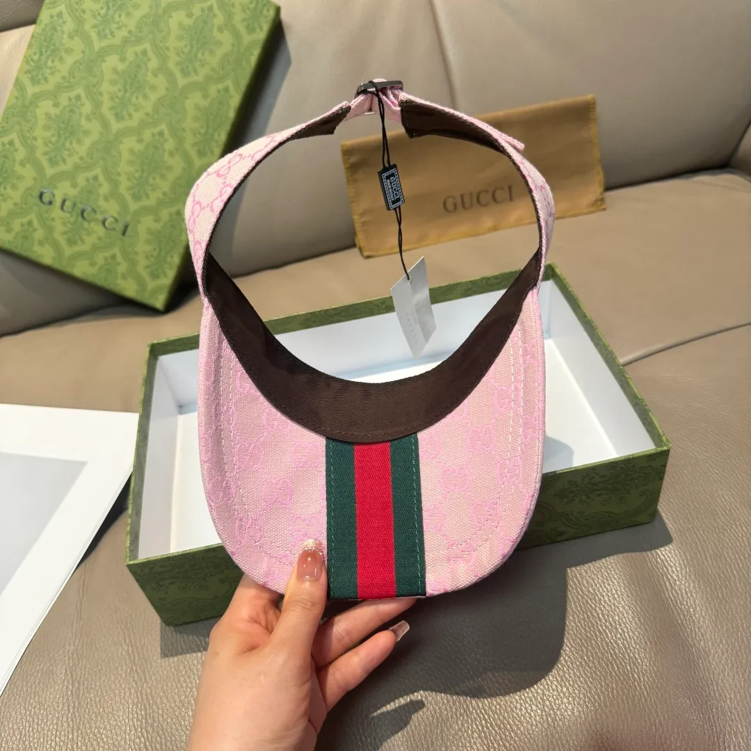 P90 original version shipped!   , Gucci (Gucci) latest original single wide version of the empty hat with webbing. 1:1 mold opening and customization at the counter, the highest version, original canvas fabric, light and breathable! Photographed in real life, suitable for men and women in all seasons, basic head circumference 56cm, adjustable patches.