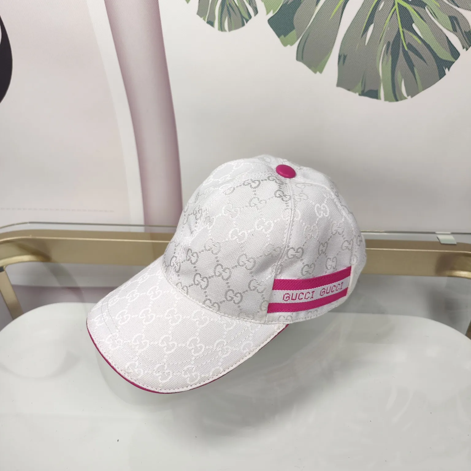 Batch 90 GUCCI--white letter high version original single pair flower baseball cap