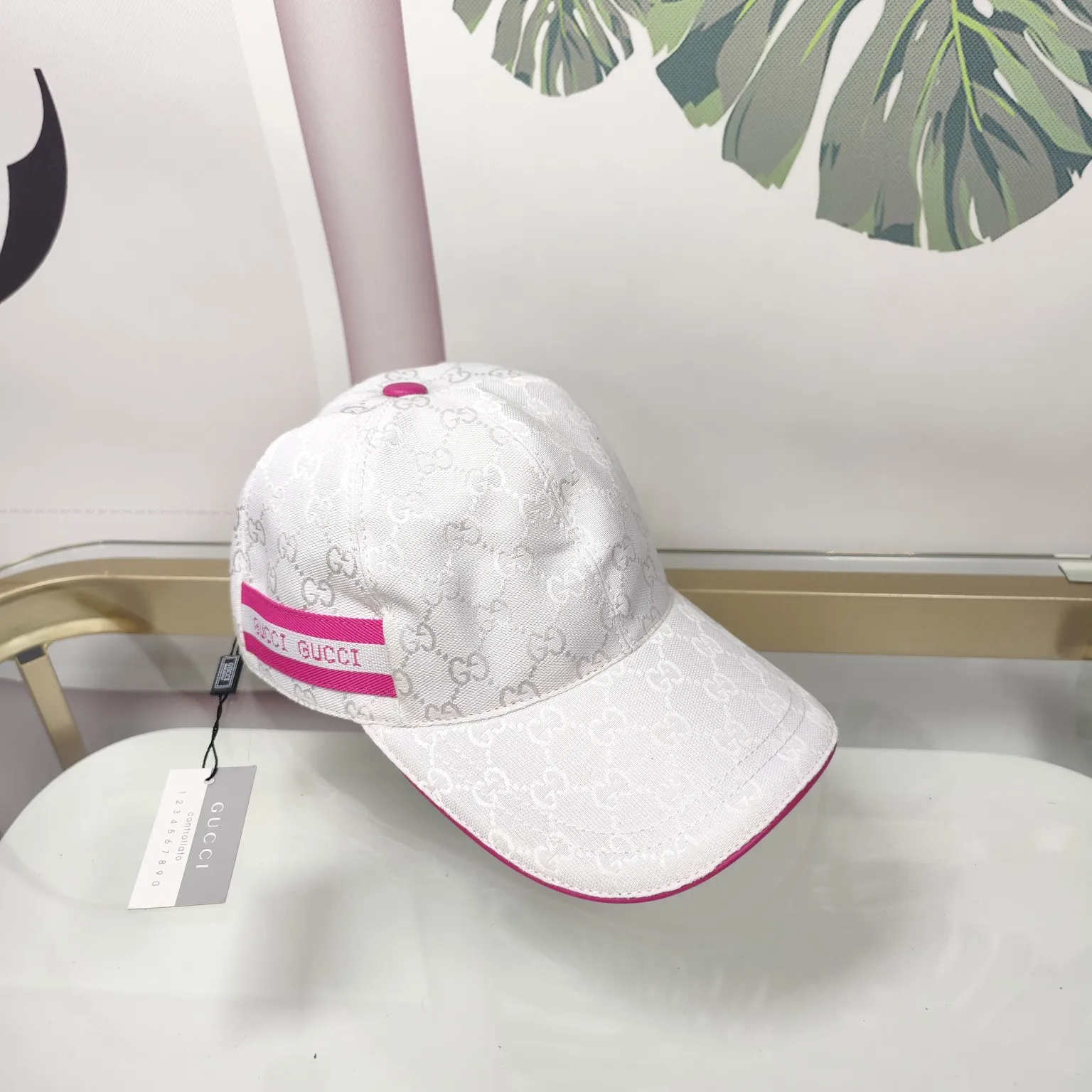 Batch 90 GUCCI--white letter high version original single pair flower baseball cap