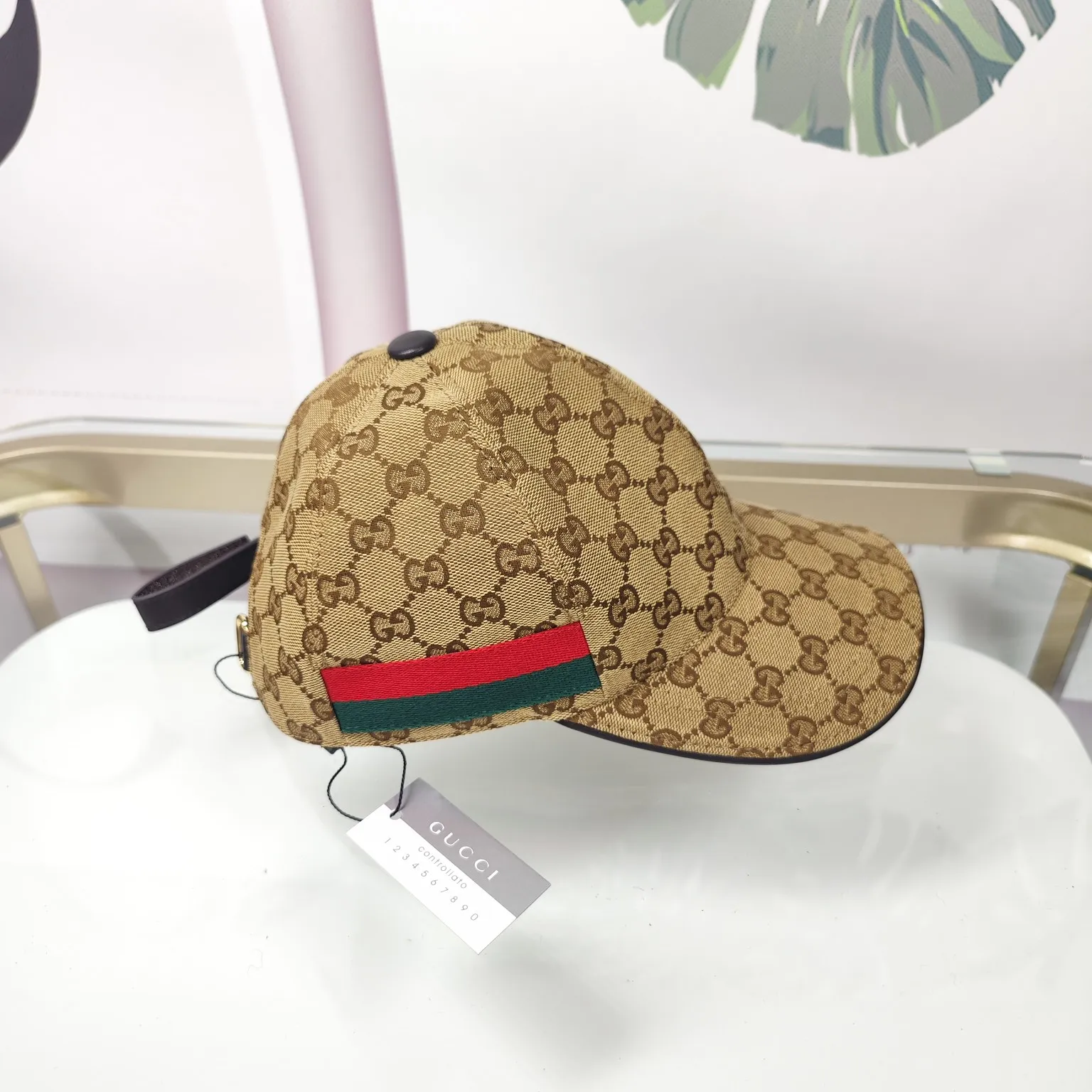 Batch 90 GUCCI--two stripes red and green high version official website same style baseball cap [Fireworks]