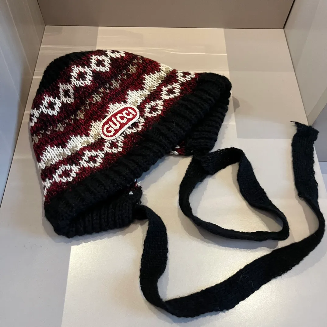 💰90¥ Gucci new knitted ear hat