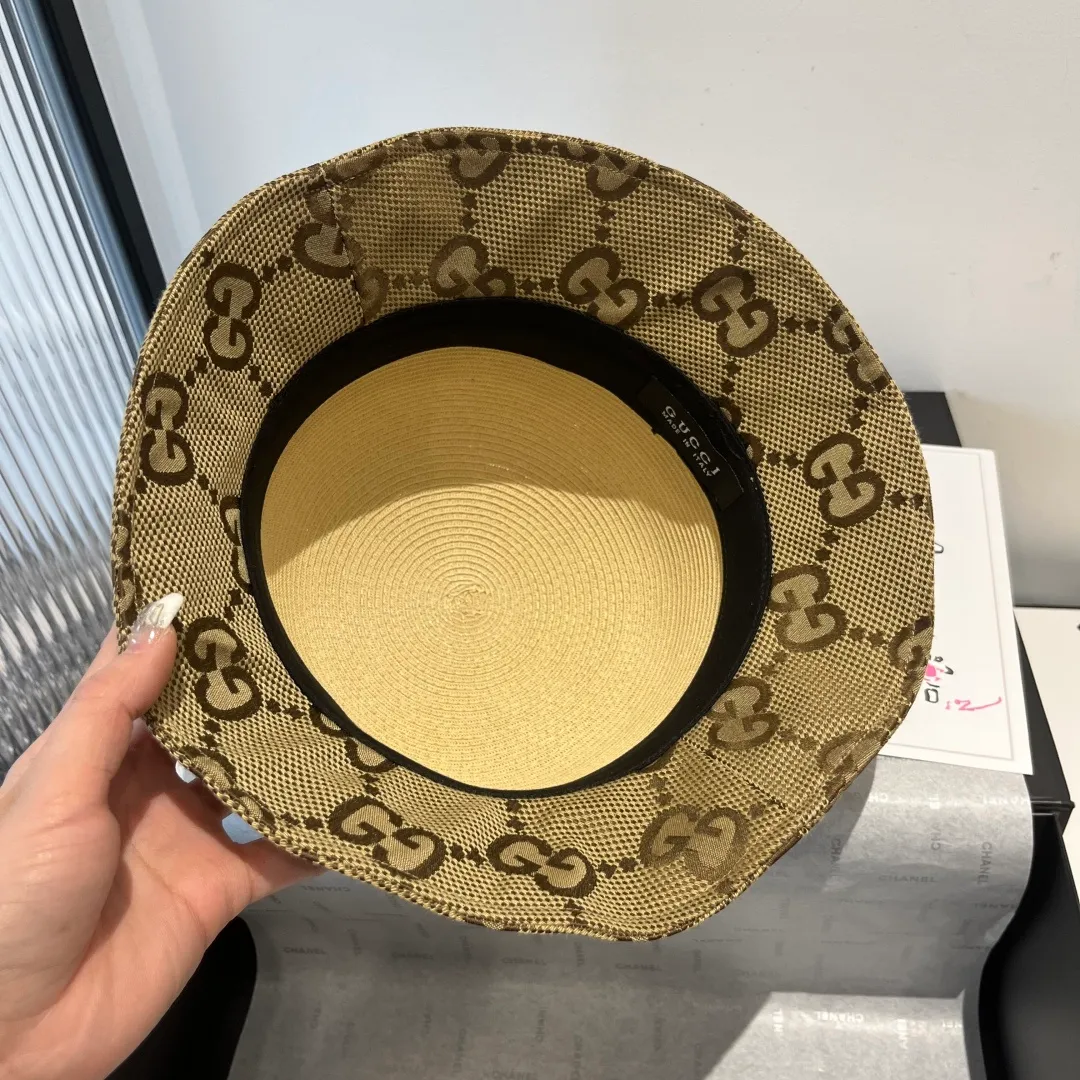 💰150¥ Gucci Gucci leather straw hat, thin straw hat, easy to carry, high-end customization, head circumference 57cm, khaki two colors